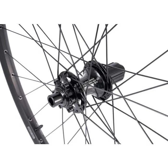 SEIDO Magnon Thru-axle Disc Tubeless Gravel-laufradsatz, Black 1, 12 x 100 / 12 x 142mm, Shimano/Sram HG SEIDO Magnon Thru-axle Disc Tubeless Gravel-laufradsatz, Black 1, 12 x 100 / 12 x 142mm, Shimano/Sram HG