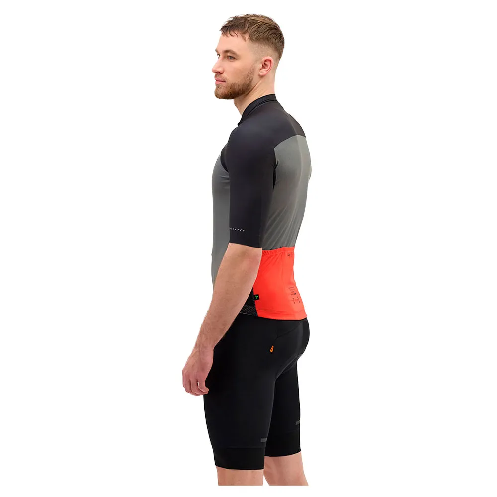 Silvini Md1604 Stelvio Kurzarm-radtrikot Silvini Md1604 Stelvio Kurzarm-radtrikot