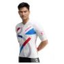 White / blue / red