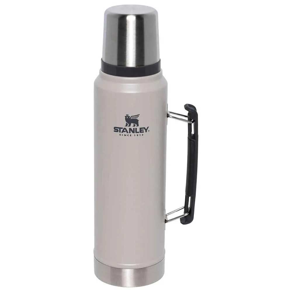Stanley Classic 1.4l Thermosflasche Stanley Classic 1.4l Thermosflasche