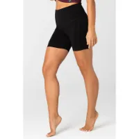 super.natural Liquid Flow Kurze Hose super.natural Liquid Flow Kurze Hose