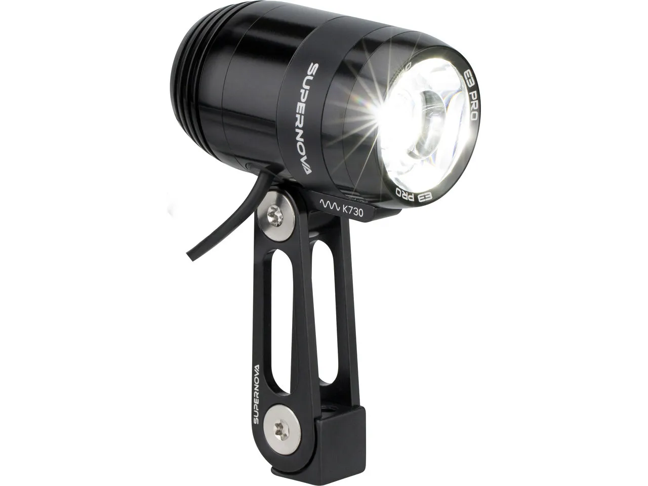 Supernova E3 Pro 2 LED Frontlicht mit StVZO-Zulassung, Schwarz-eloxiert, mit Multimount Supernova E3 Pro 2 LED Frontlicht mit StVZO-Zulassung, Schwarz-eloxiert, mit Multimount