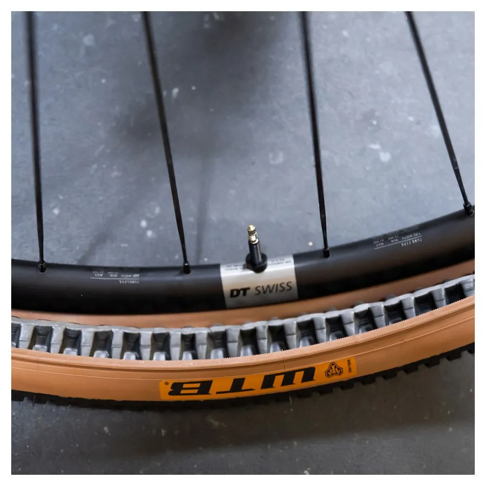 Tannus Lite Tubeless 26 Mm Pannensicherer Schaum, Black, 700C, 28-32 Tannus Lite Tubeless 26 Mm Pannensicherer Schaum, Black, 700C, 28-32
