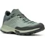 Light green / ivory