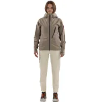 The Mountain Studio Alp 3 Light Shell Jacke The Mountain Studio Alp 3 Light Shell Jacke