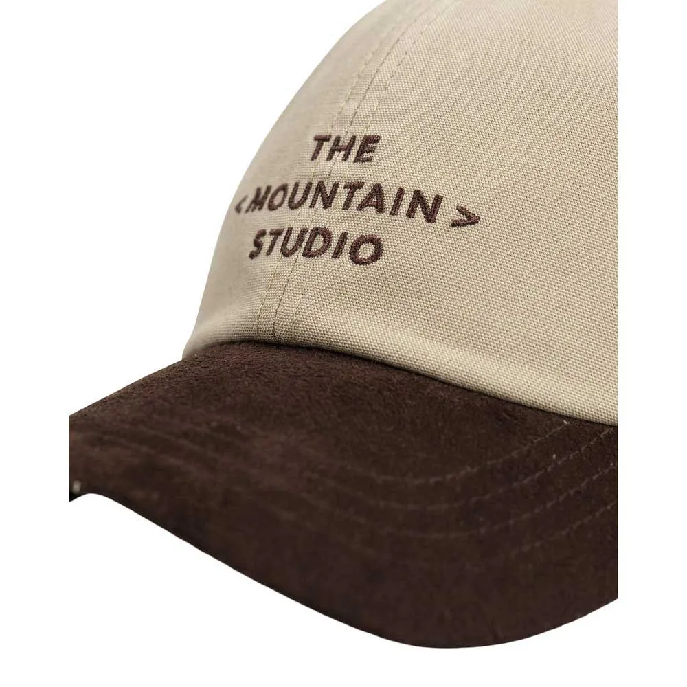 The Mountain Studio Cotton With Suede Brim Kappe, Brindle The Mountain Studio Cotton With Suede Brim Kappe, Brindle