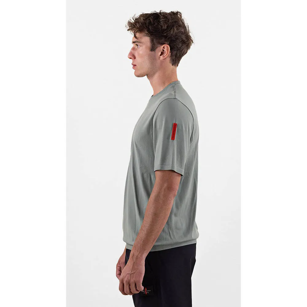 The Mountain Studio Two Tone Tech Kurzarm-t-shirt The Mountain Studio Two Tone Tech Kurzarm-t-shirt