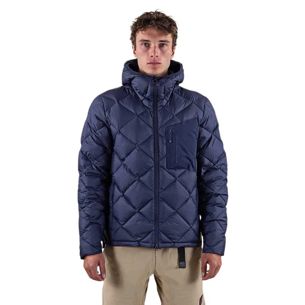 The Mountain Studio Ultralight Hood Daunenjacke The Mountain Studio Ultralight Hood Daunenjacke