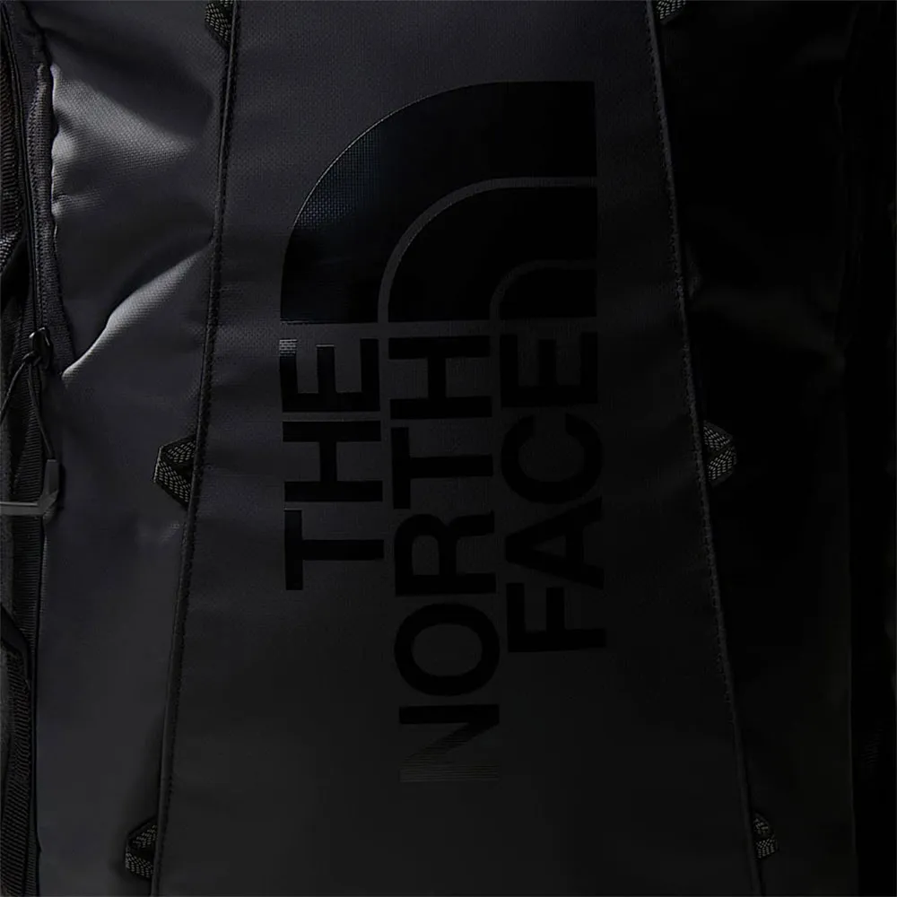 The North Face Base Camp 22´´ Koffer Auf Rollen 40l The North Face Base Camp 22´´ Koffer Auf Rollen 40l