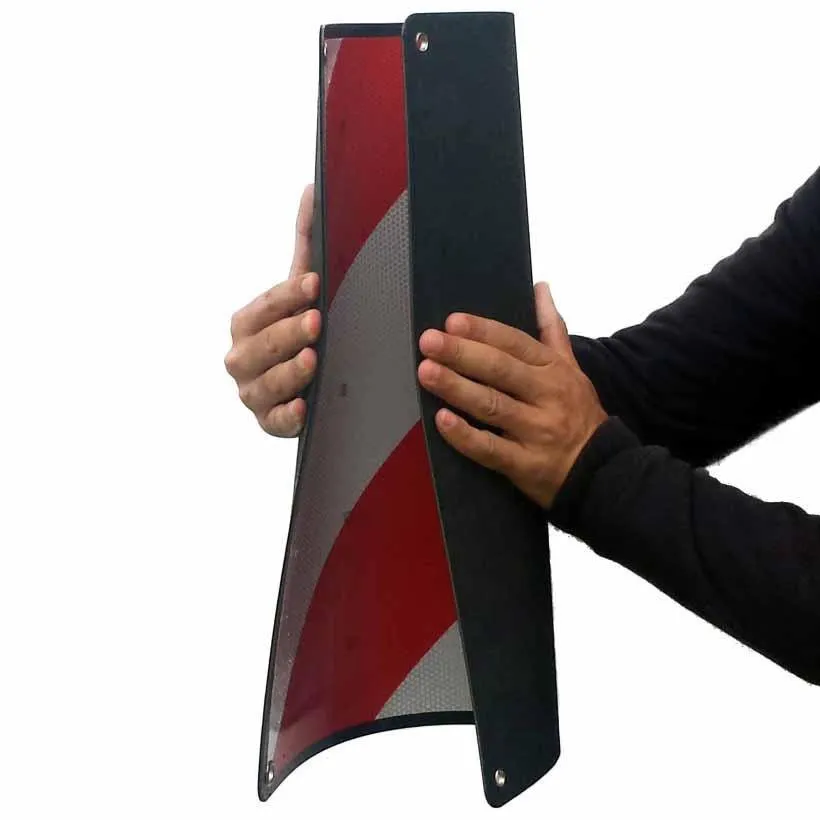 Thule V20 Abs Panel, Red, One Size Thule V20 Abs Panel, Red, One Size