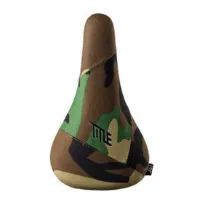 Title JS1 Sattel