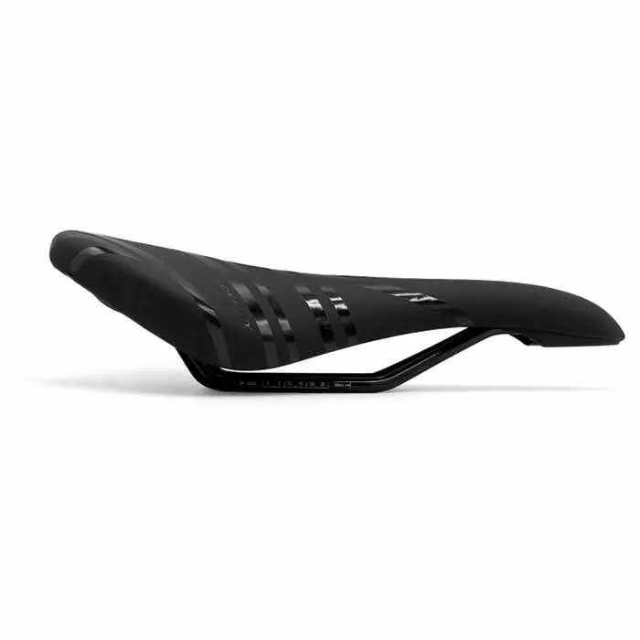 Töls Flat Sport Sattel, Black, One Size Töls Flat Sport Sattel, Black, One Size