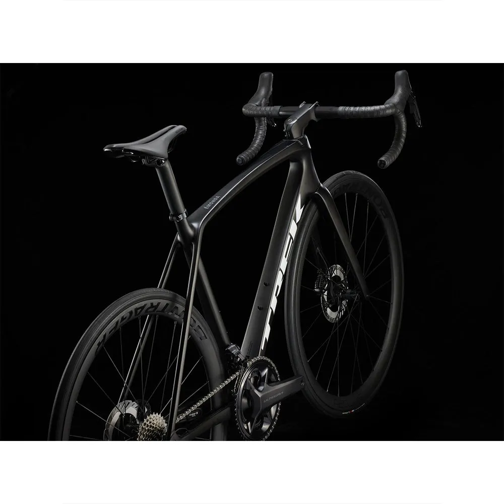 Trek Émonda Sl 7 Ultegra 2024 Rennrad, Matte carbon smoke Trek Émonda Sl 7 Ultegra 2024 Rennrad, Matte carbon smoke