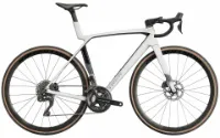 Trek Madone SL 6 Gen 8 Crimson 28" Diamant Trek Madone SL 6 Gen 8 Crimson 28" Diamant