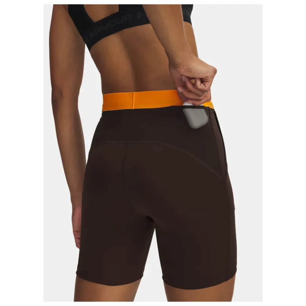 Under Armour Trail Run Fitted Kurze Hose female