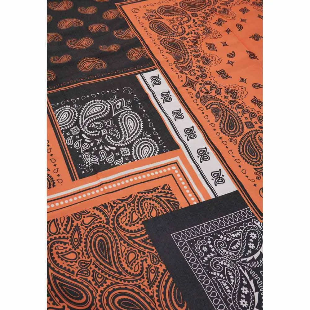 Urban Classics Patchwork Print Decke, Black / orange