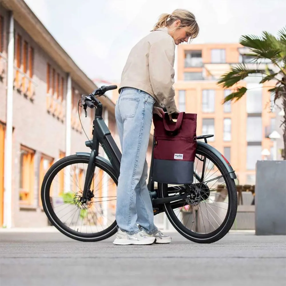 URBAN PROOF Recycled Fahrradtasche 20l URBAN PROOF Recycled Fahrradtasche 20l