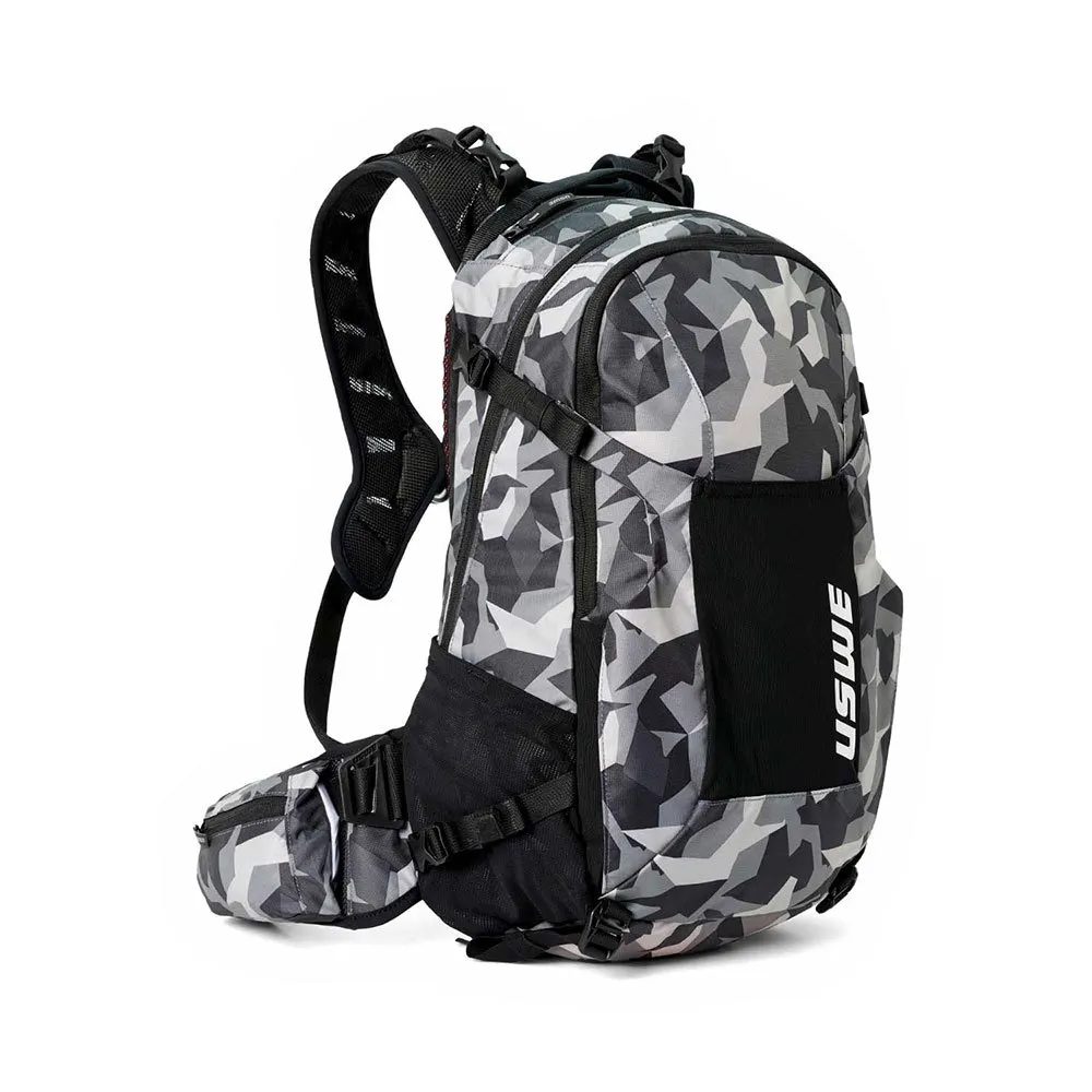 USWE Shred Mtb Rucksack 16l, Camo / black, One Size USWE Shred Mtb Rucksack 16l, Camo / black, One Size