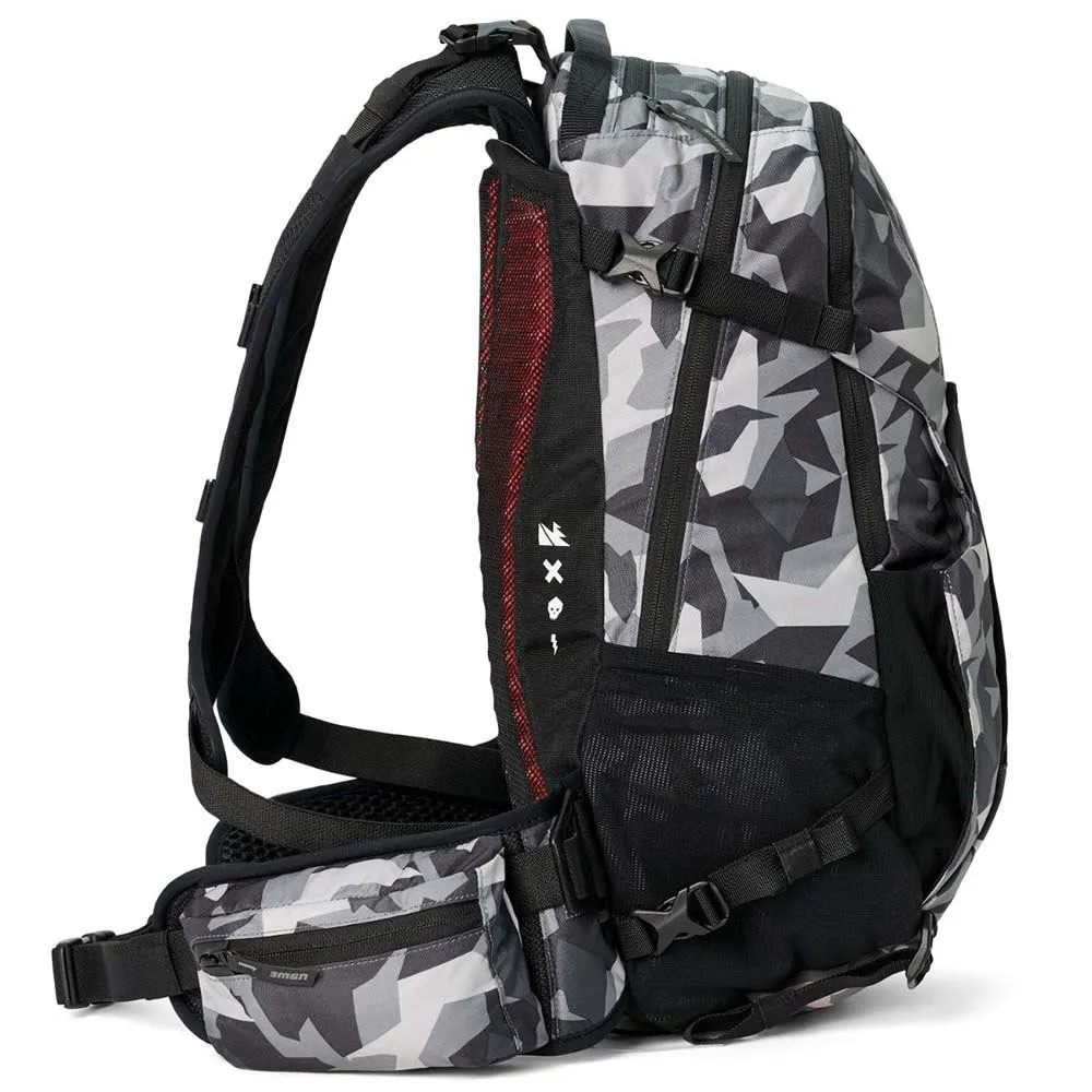 USWE Shred Mtb Rucksack 25l, Camo / black, One Size USWE Shred Mtb Rucksack 25l, Camo / black, One Size