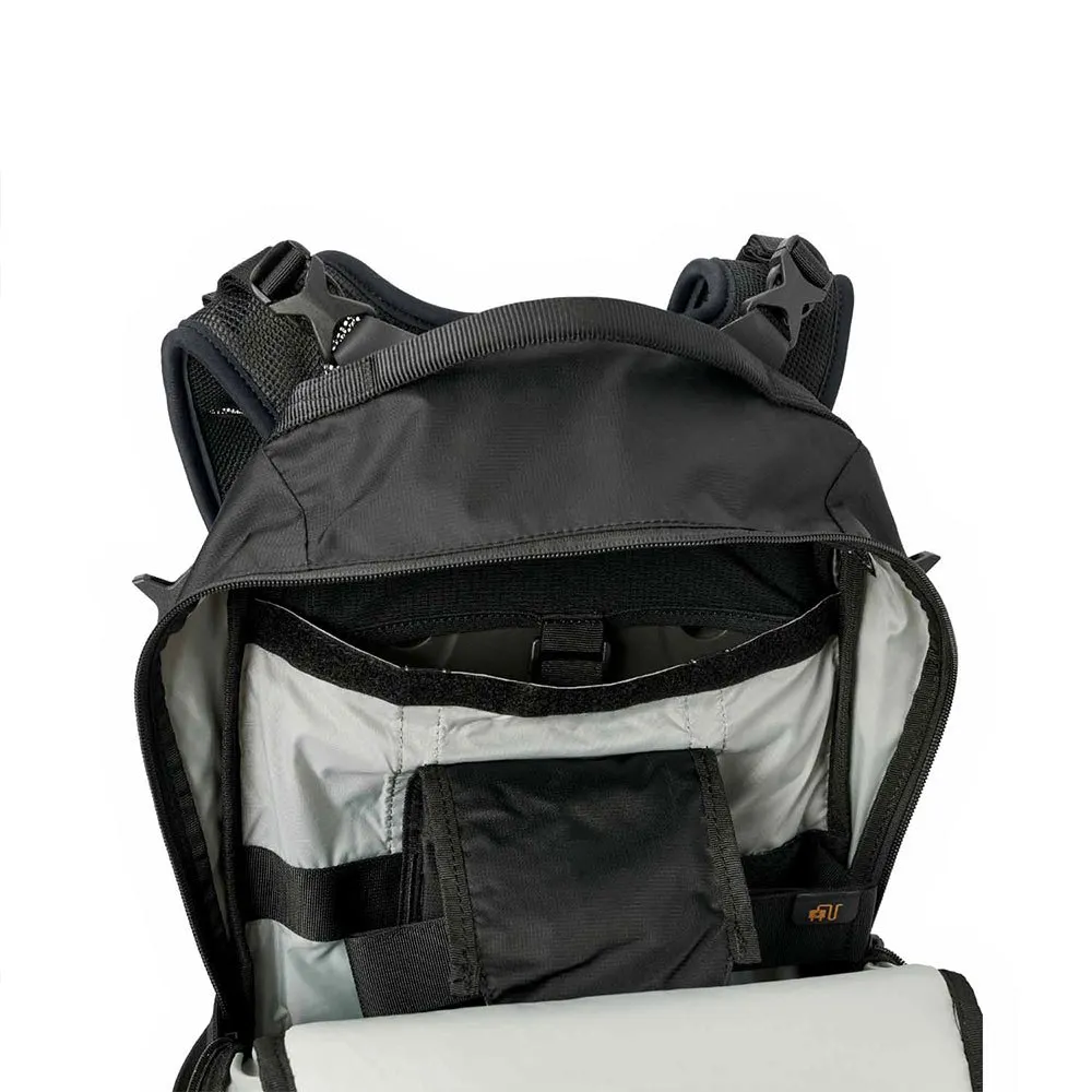 USWE Watt E-mtb Protector Rucksack 25l, Black, One Size USWE Watt E-mtb Protector Rucksack 25l, Black, One Size