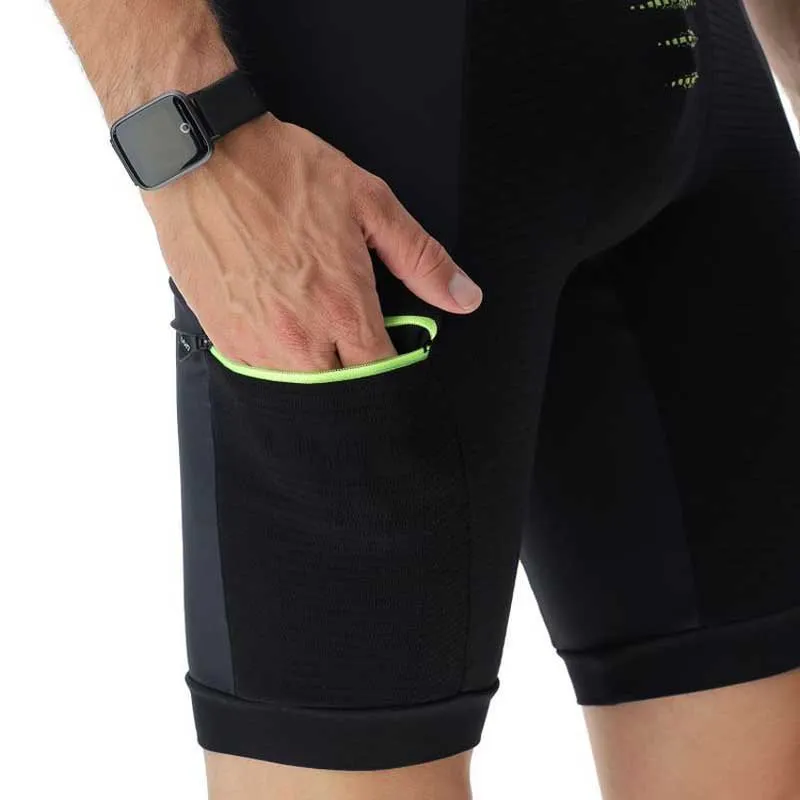 UYN Strides Running Kurze Hose female