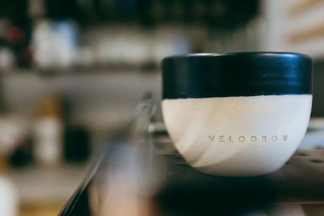 Velodrom VCC VELODROM Kaffeebecher Handgefertigt x Pell Ceramica Velodrom VCC VELODROM Kaffeebecher Handgefertigt x Pell Ceramica