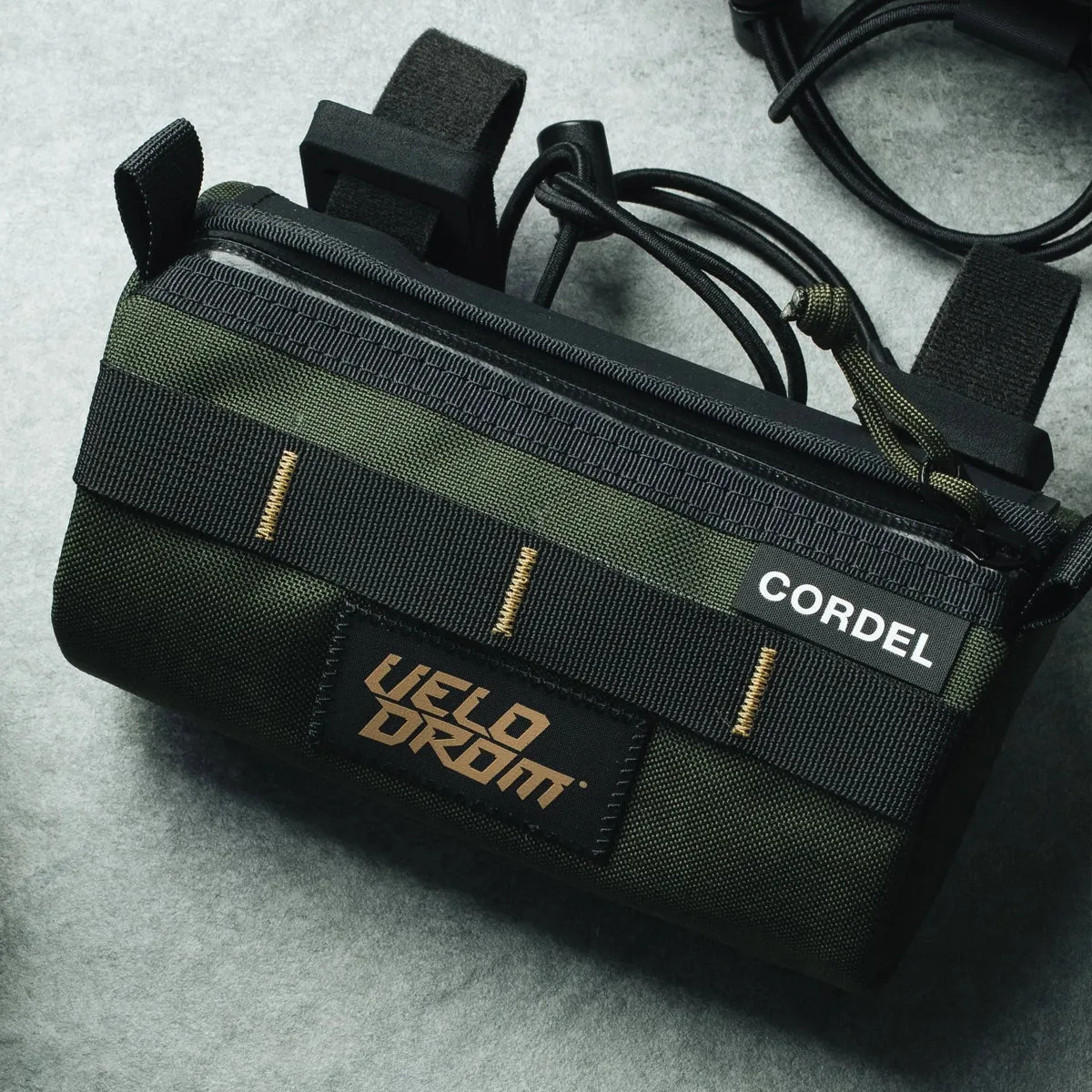 Velodrom VCC VELODROM RaceDay by Cordel Durum Mini Lenkertasche, Heavy graphic olive Velodrom VCC VELODROM RaceDay by Cordel Durum Mini Lenkertasche, Heavy graphic olive