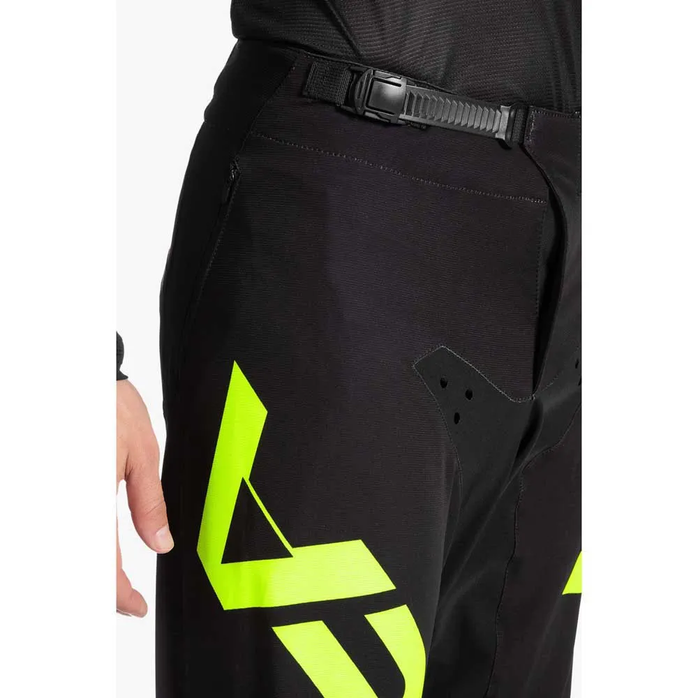VR Equipment Eqmpamb00804 Hosen