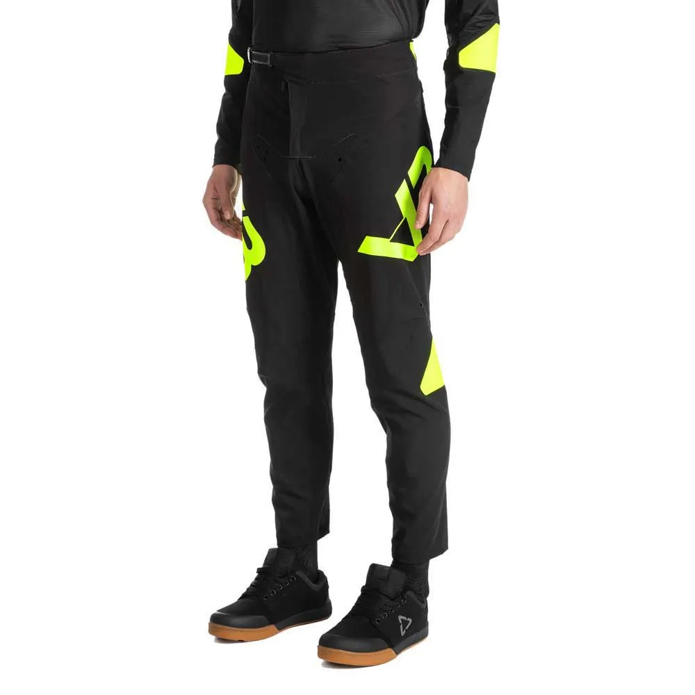 VR Equipment Eqmpamb00804 Hosen
