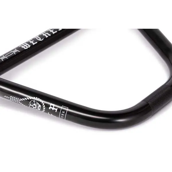 wethepeople Pathfinder 2-piece 9´´ Rise Lenker, Glossy black, 22.2mm, 736mm wethepeople Pathfinder 2-piece 9´´ Rise Lenker, Glossy black, 22.2mm, 736mm