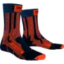 Midnight blue / crimson red