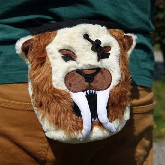 YY Vertical Sand-tooth Tiger Chalkbag, One size YY Vertical Sand-tooth Tiger Chalkbag, One size