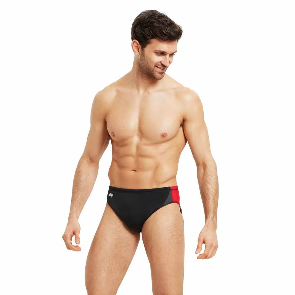 Zoggs Prism Racer Badeslip, Black / red Zoggs Prism Racer Badeslip, Black / red
