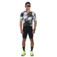 Zoot Ultra P1 Exos Kurzarm-trisuit male Zoot Ultra P1 Exos Kurzarm-trisuit male
